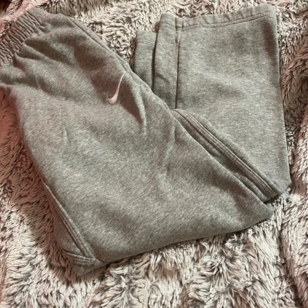 Nike sweats  (kids) unisex